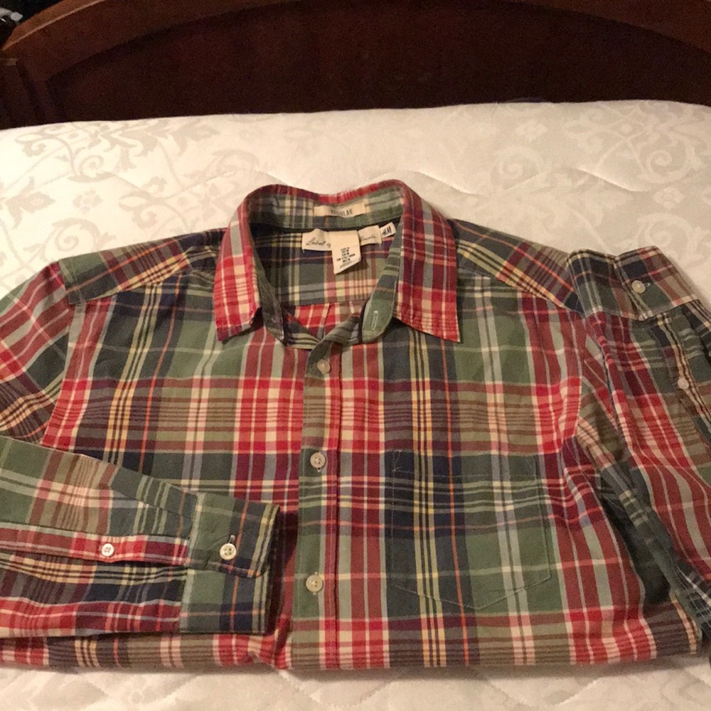 Men’s Plaid Button Down Shirt
